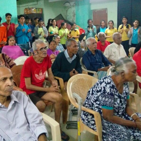 Visit  To Old Age Home By Grade 10th